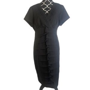 Robbie Lee Black Vneck Ruched Scrunched Skirt Empire Waist Fitted Dress Size 14